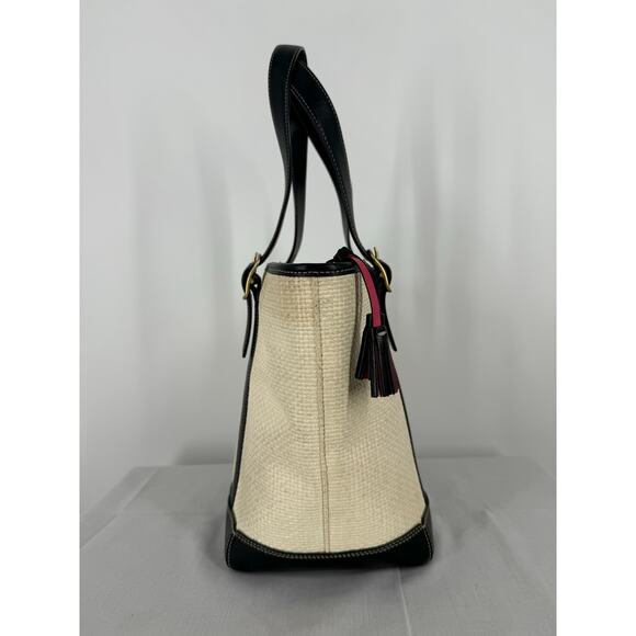 Coach Natural Straw and Patent Leather Bucket Tote 8908 - Picture 11 of 15